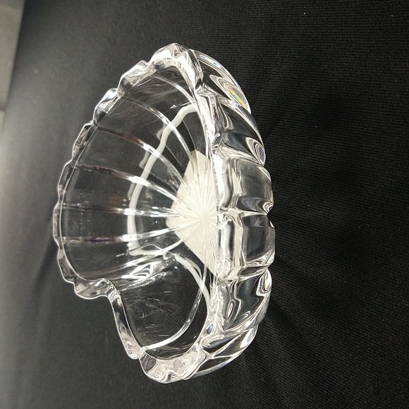 Romantic Jewel Heart Dish - Picture 5 of 5